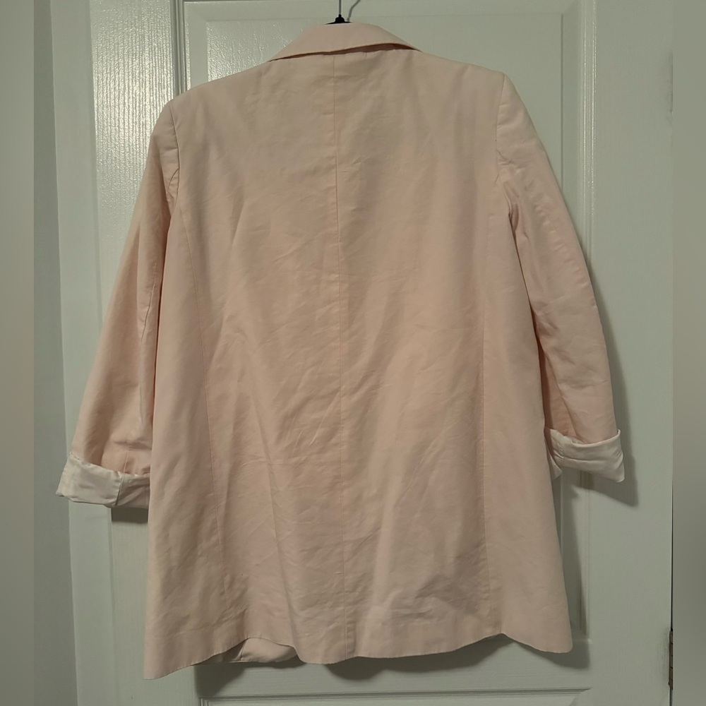 H&M Blazer - Picture 2 of 4